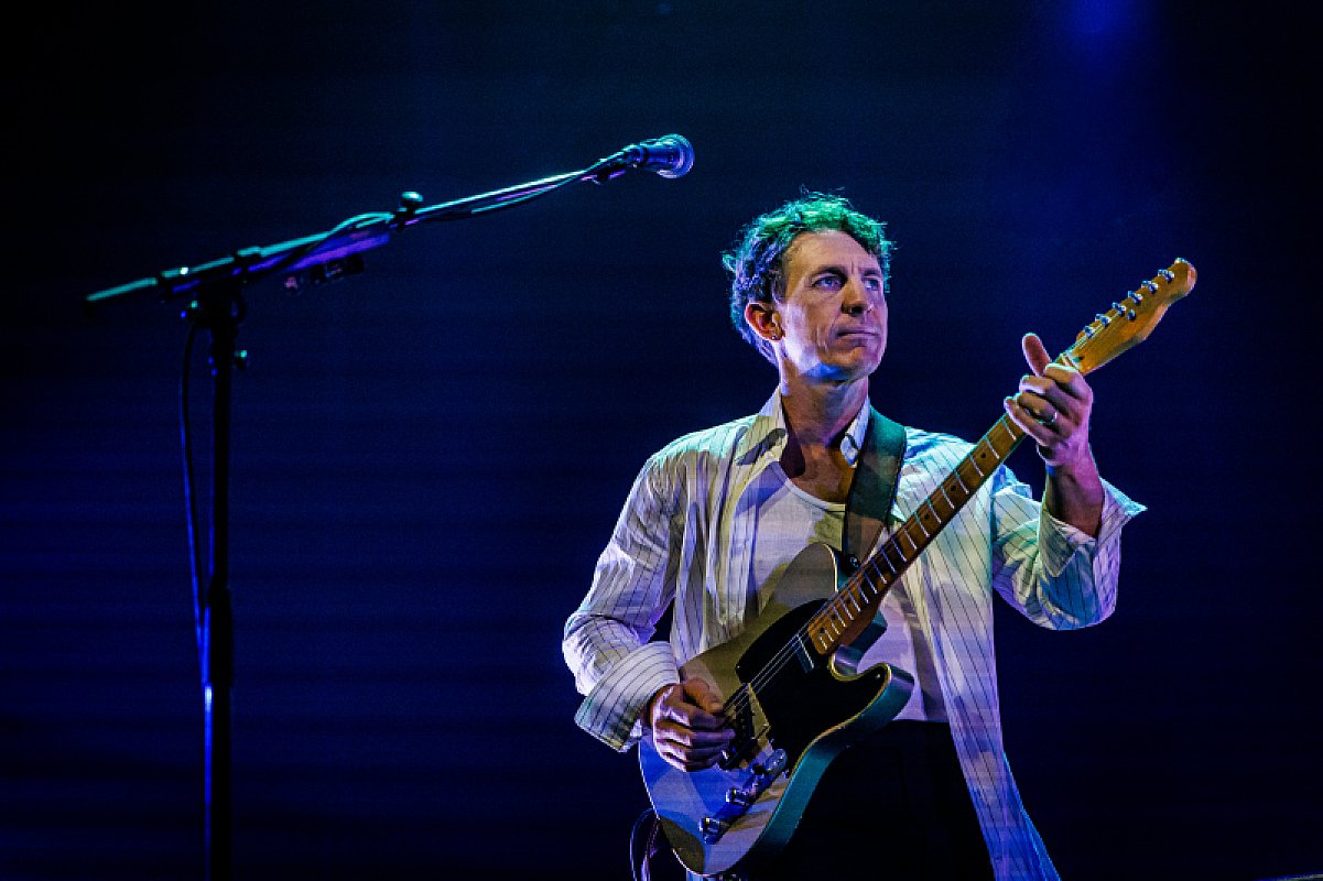 Big Thief: SOMERSAULT SLIDE 360 – Vorst Nationaal