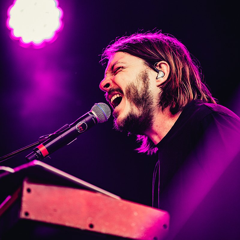 Zimmerman at 505-Concerten voor menselijkheid