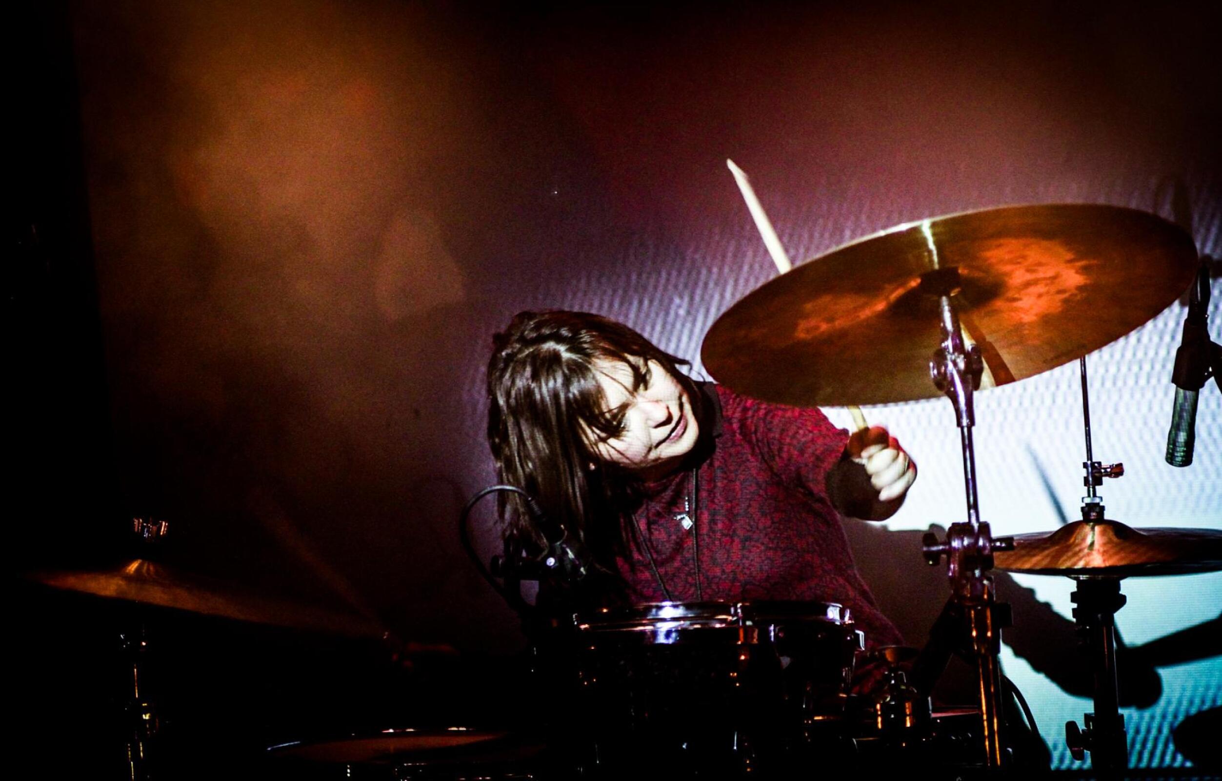 The Oscillation · photo 1