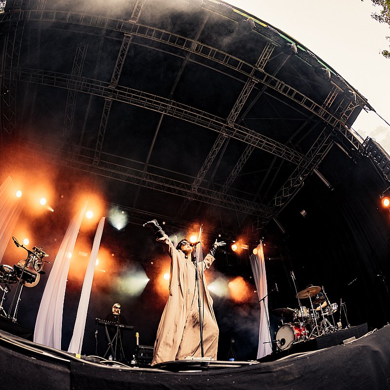 Sylvie Kreusch at Cactusfestival 2022