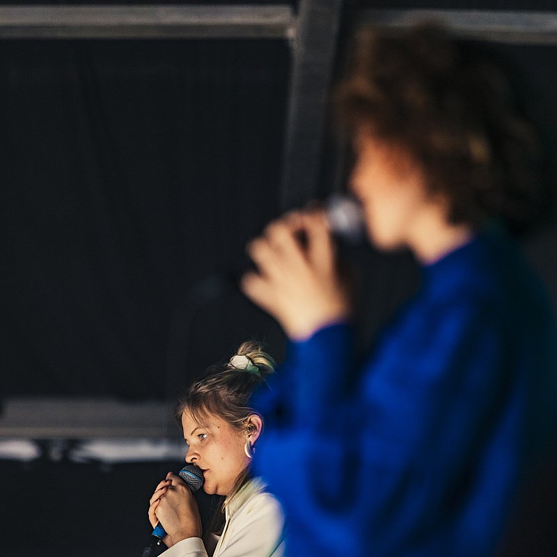 Lili Grace at DOK