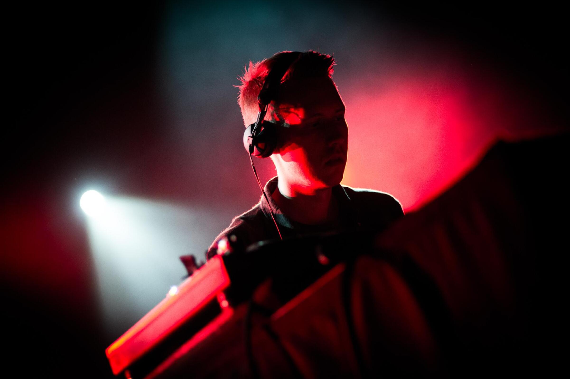 Camo & Krooked present Zeitgeist · photo 1