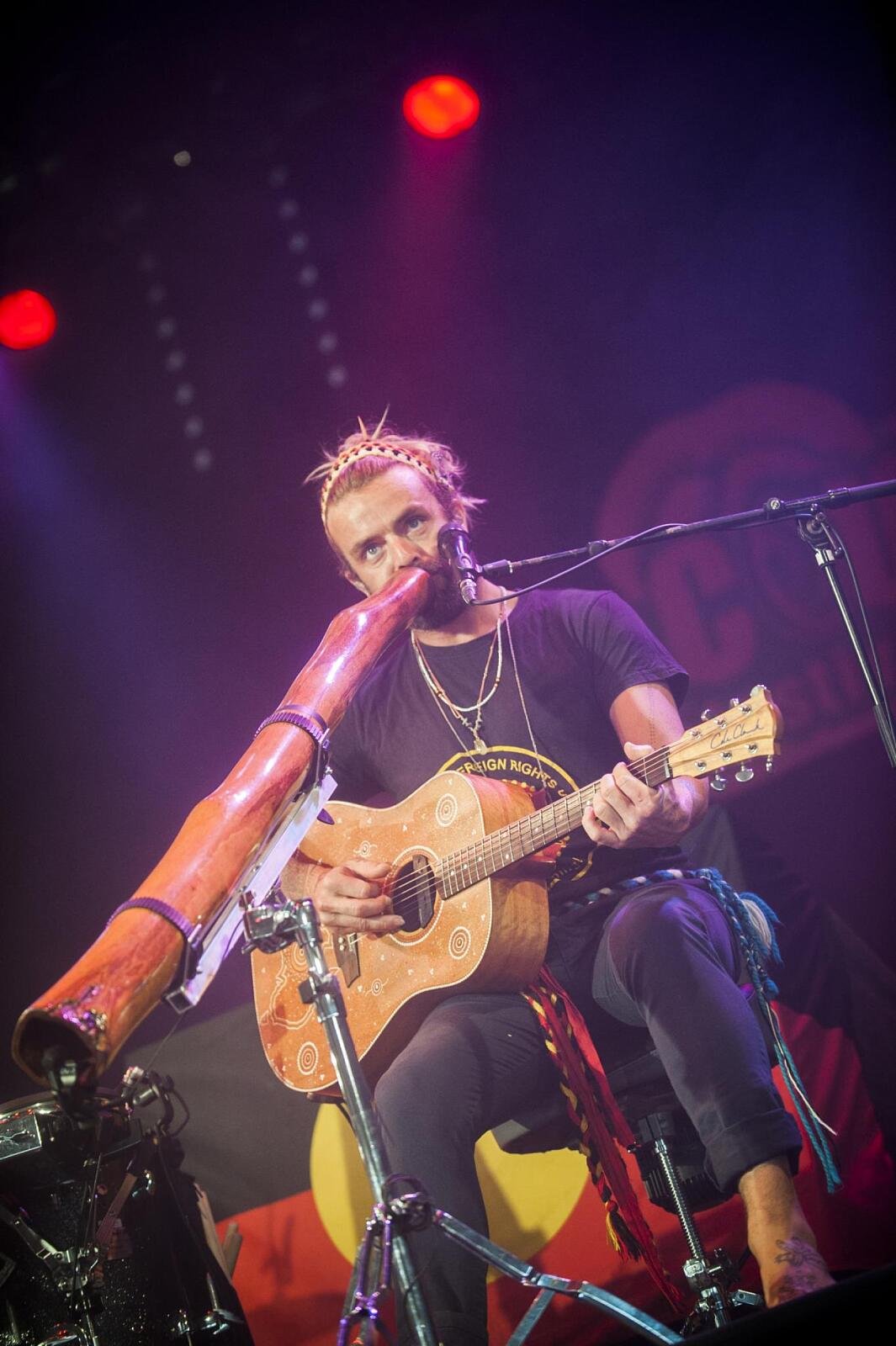 Xavier Rudd · photo 1