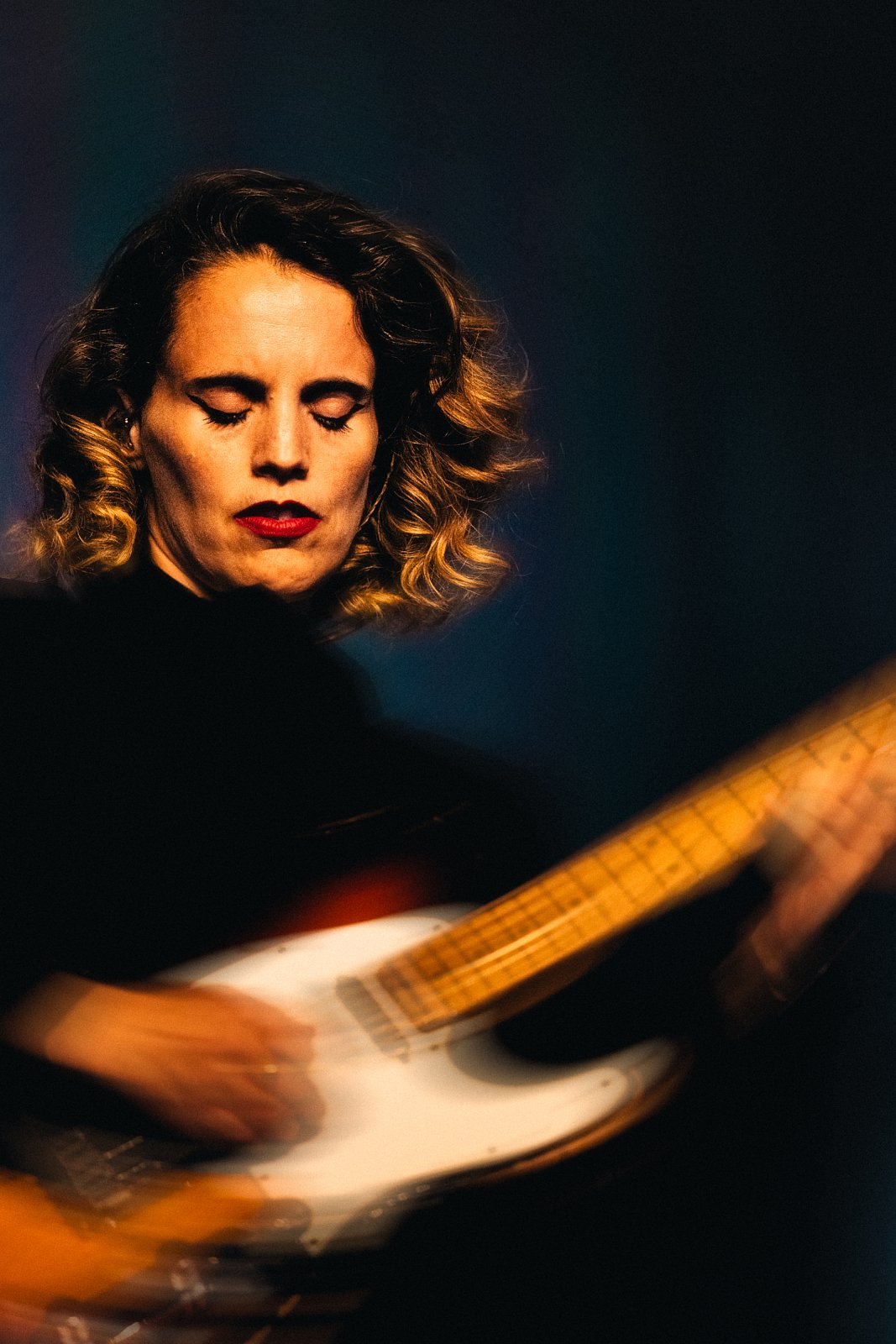 Anna Calvi · photo 1