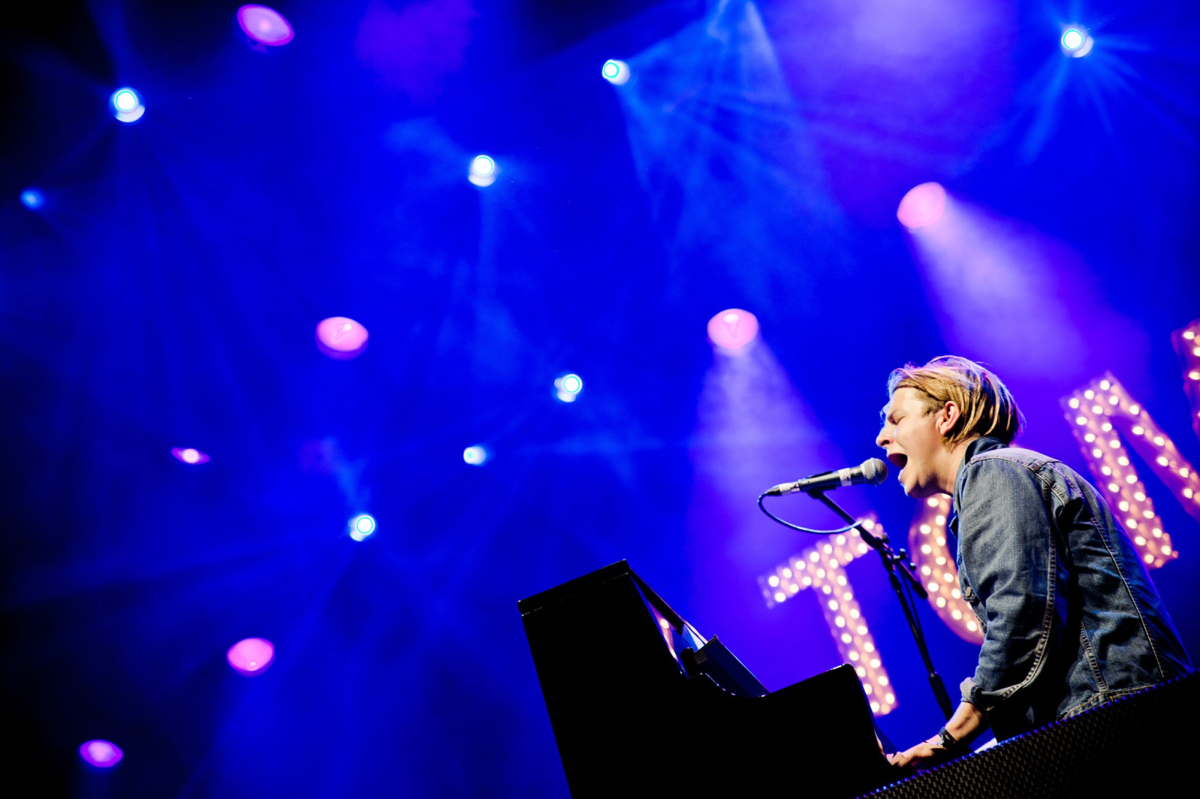 Tom Odell · photo 1