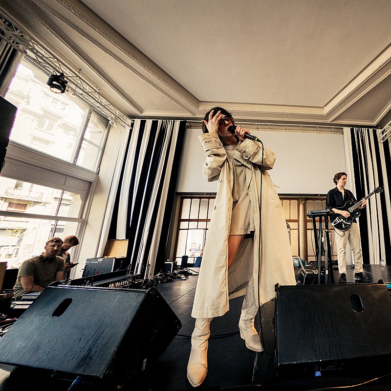 Sylvie Kreusch at viernulvier