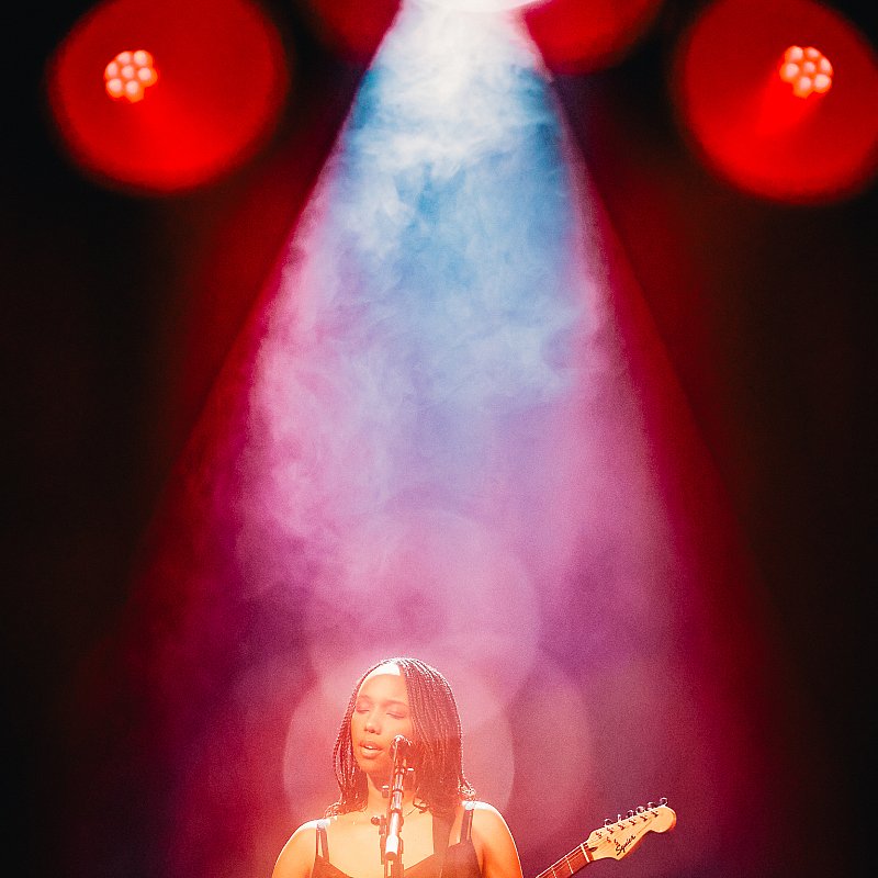 Uwase at Wintercircus