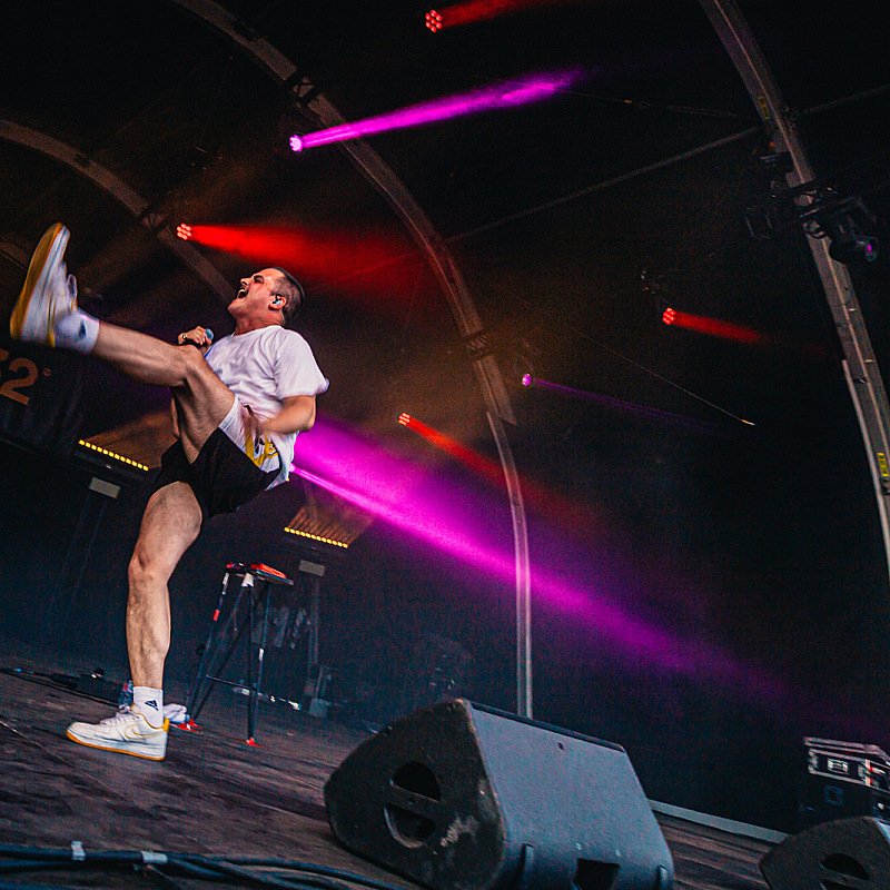 Glints at Fire Is Gold 2019