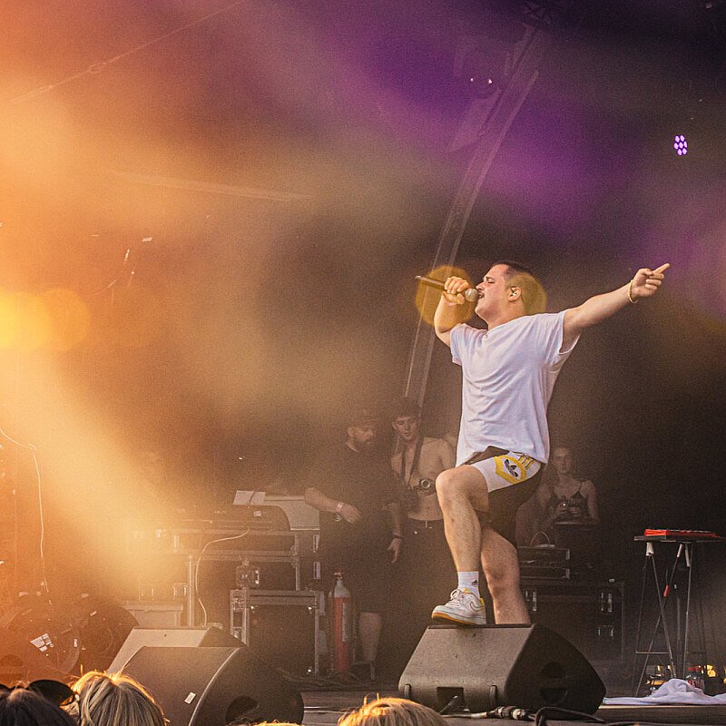 Glints at Fire Is Gold 2019