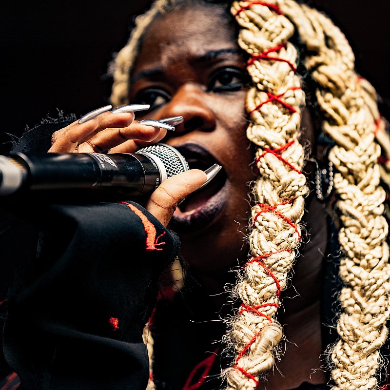 Coely at Cactusfestival 2022