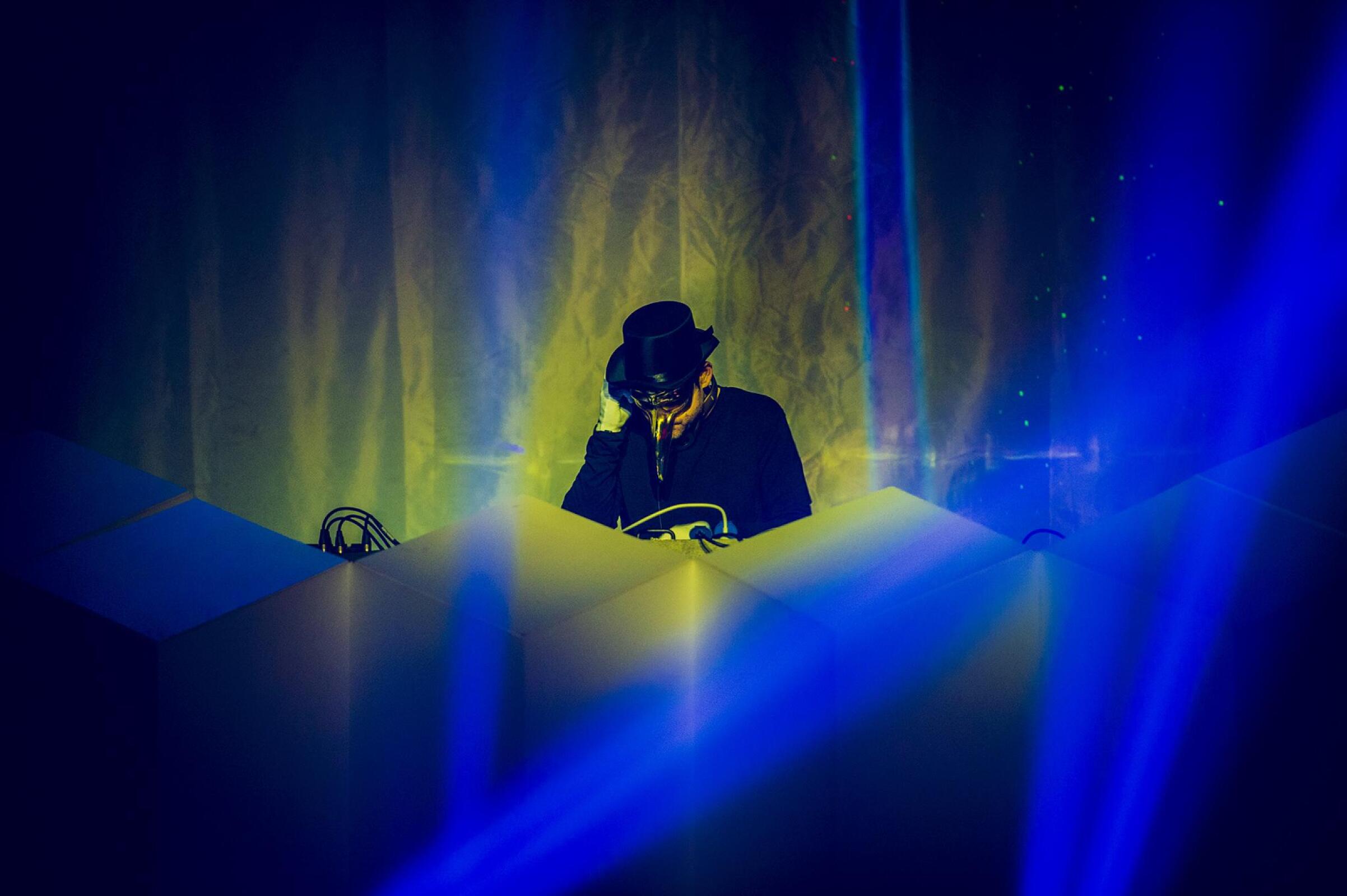 Claptone · photo 1