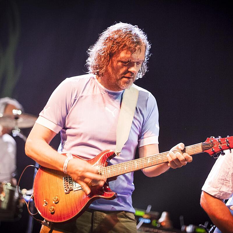 Emir Kusturica & The No Smoking Orchestra