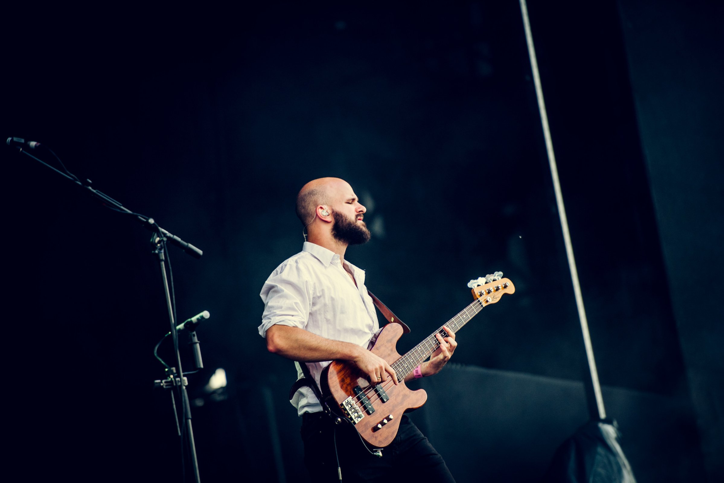 White Lies · photo 1