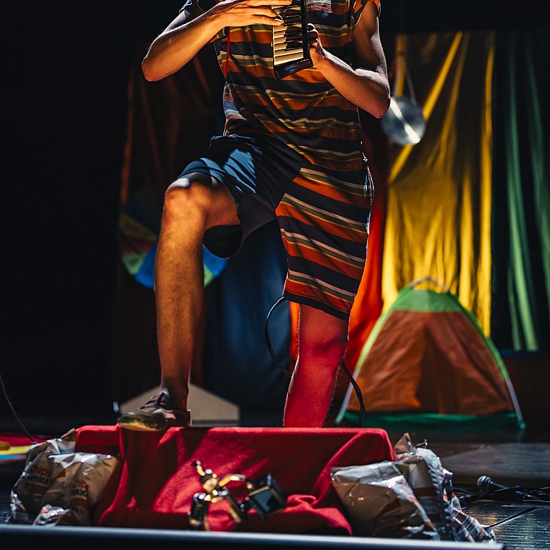 Joeri Chipsvingers at Minardschouwburg