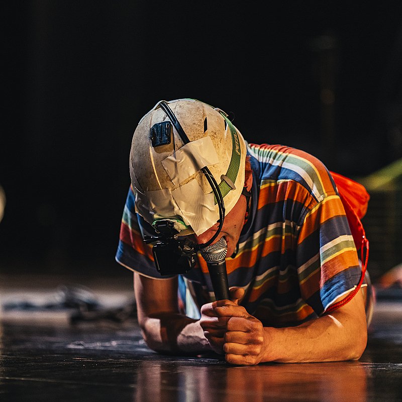 Joeri Chipsvingers at Minardschouwburg