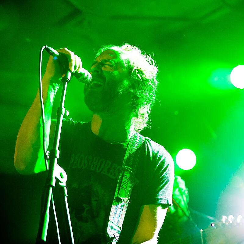 Phosphorescent