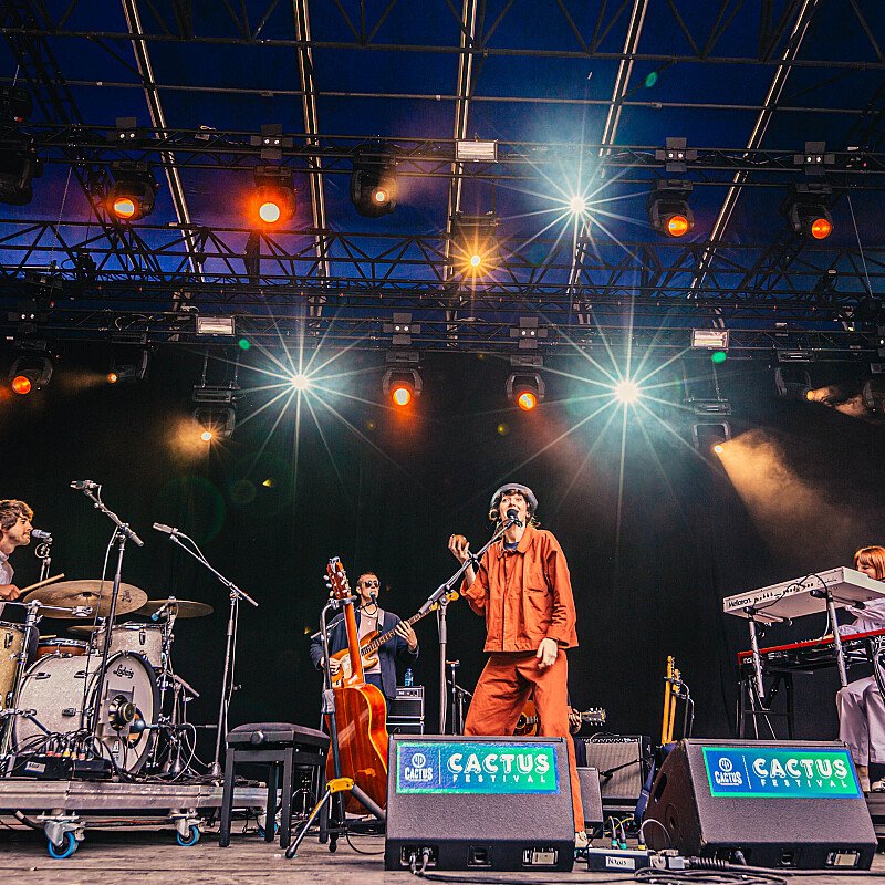 Aldous Harding at Cactusfestival 2019
