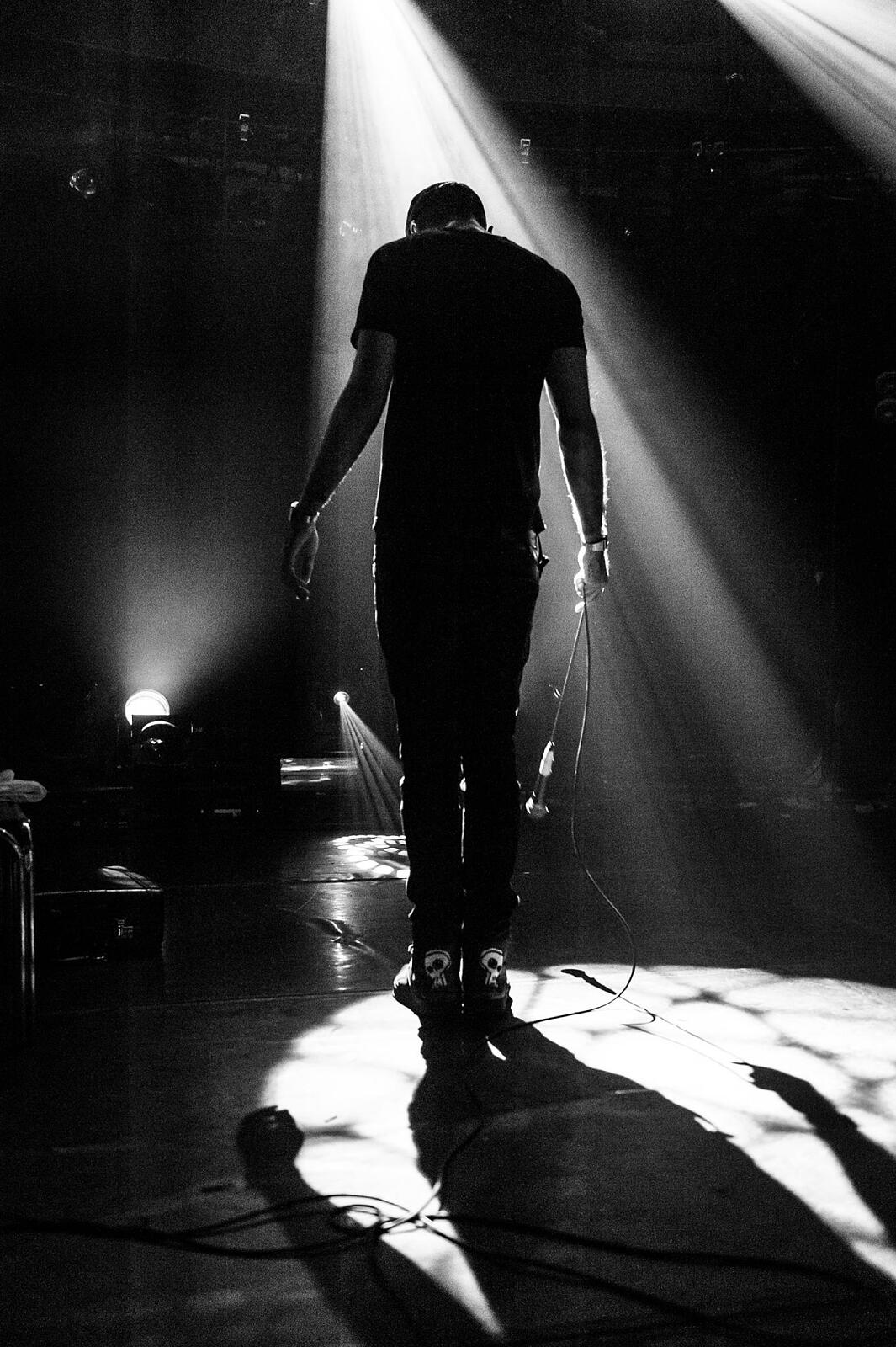 Dan Le Sac Vs Scroobius Pip · photo 1
