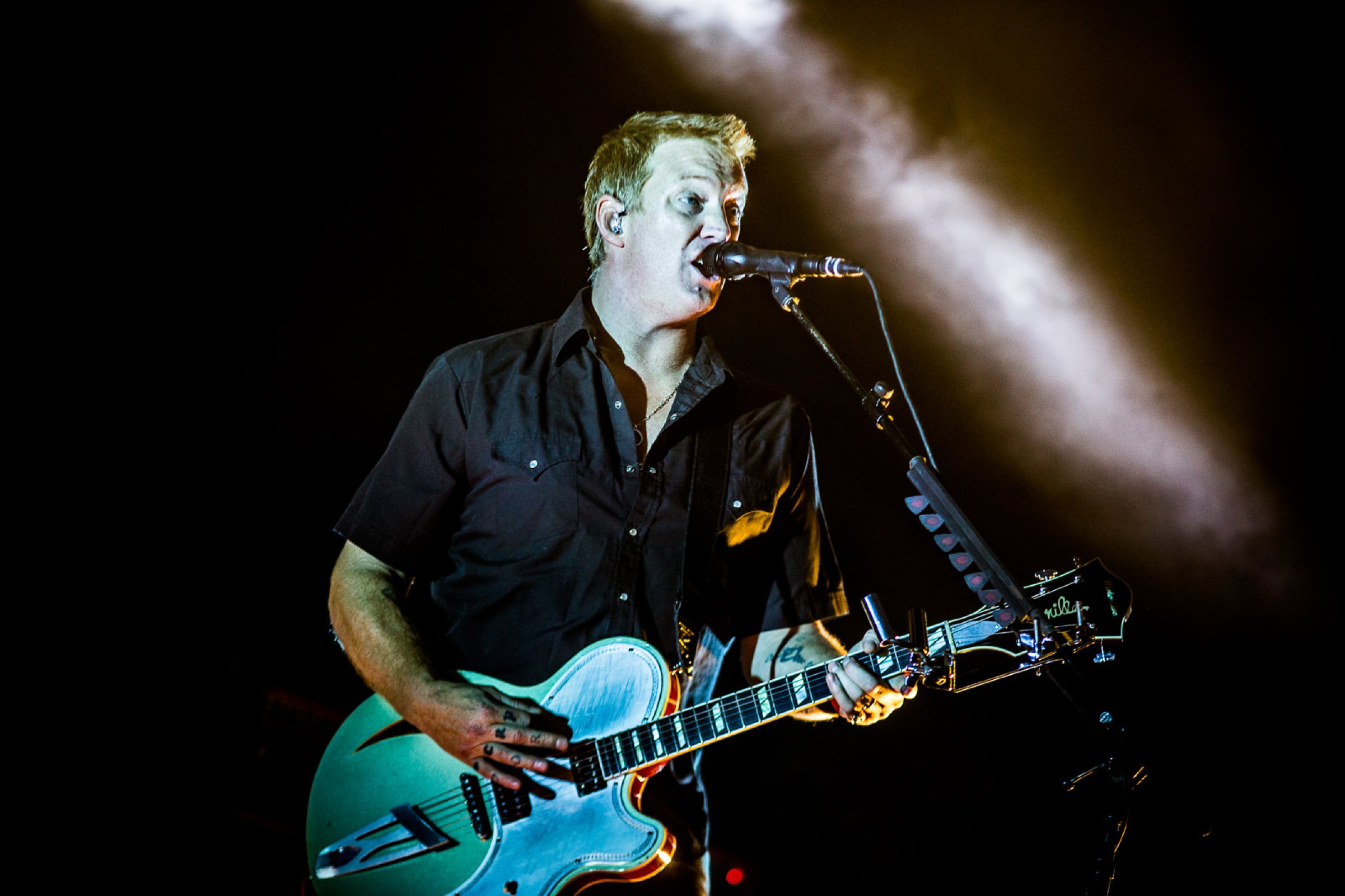 Queens Of The Stone Age · photo 1