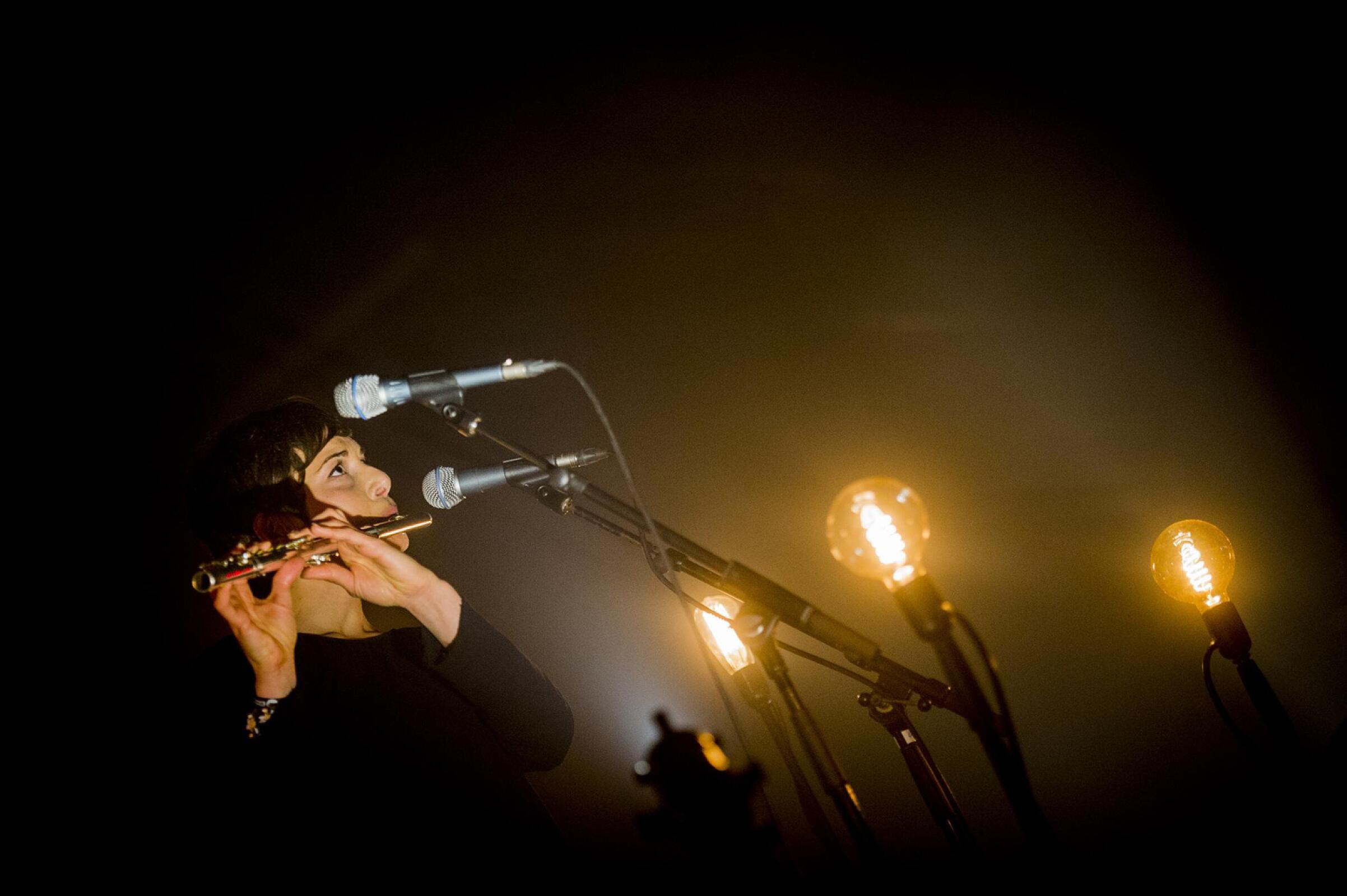 Melanie De Biasio · photo 1