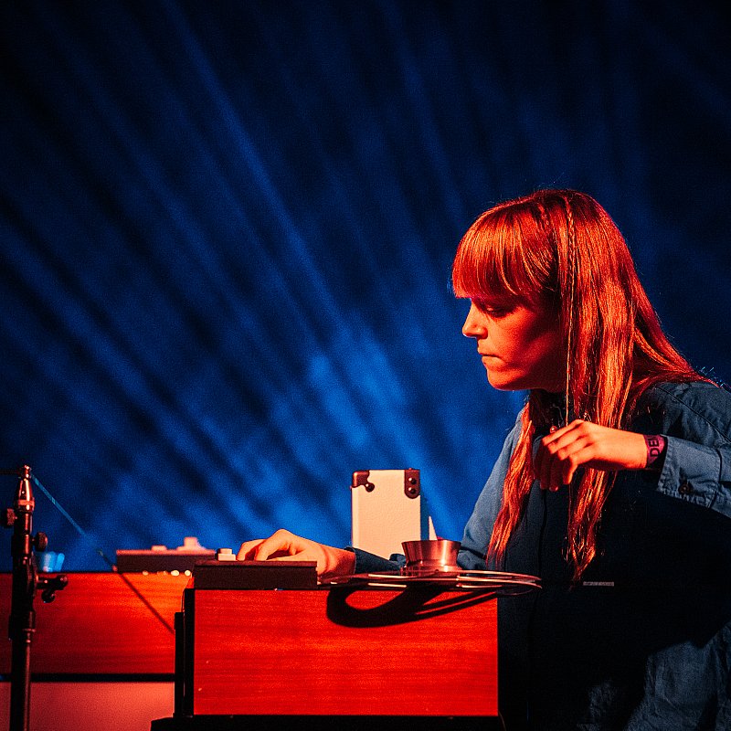 Natasha Pirard at Wintercircus