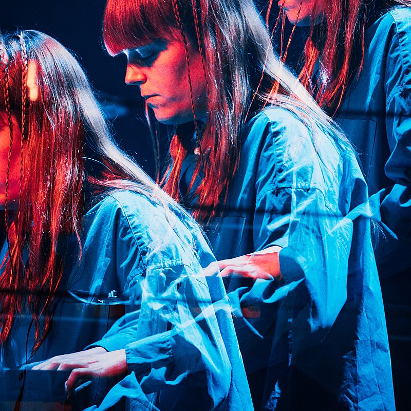 Natasha Pirard at Wintercircus