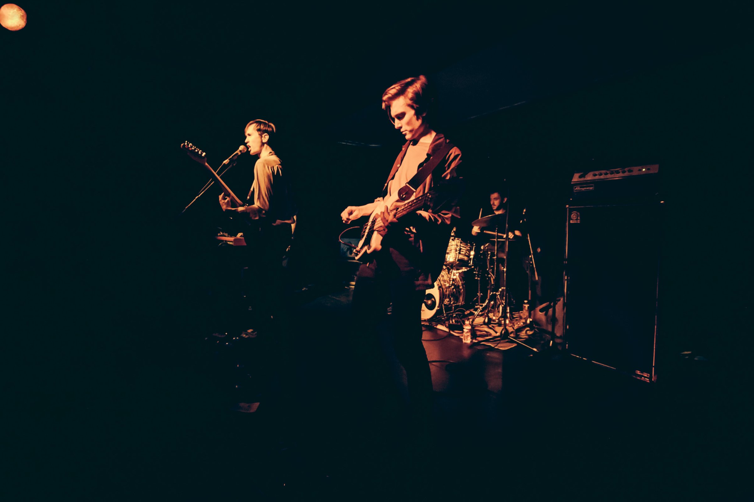 Ought · foto 1