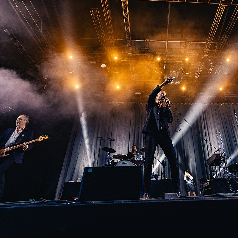 Madrugada at Cactusfestival 2023