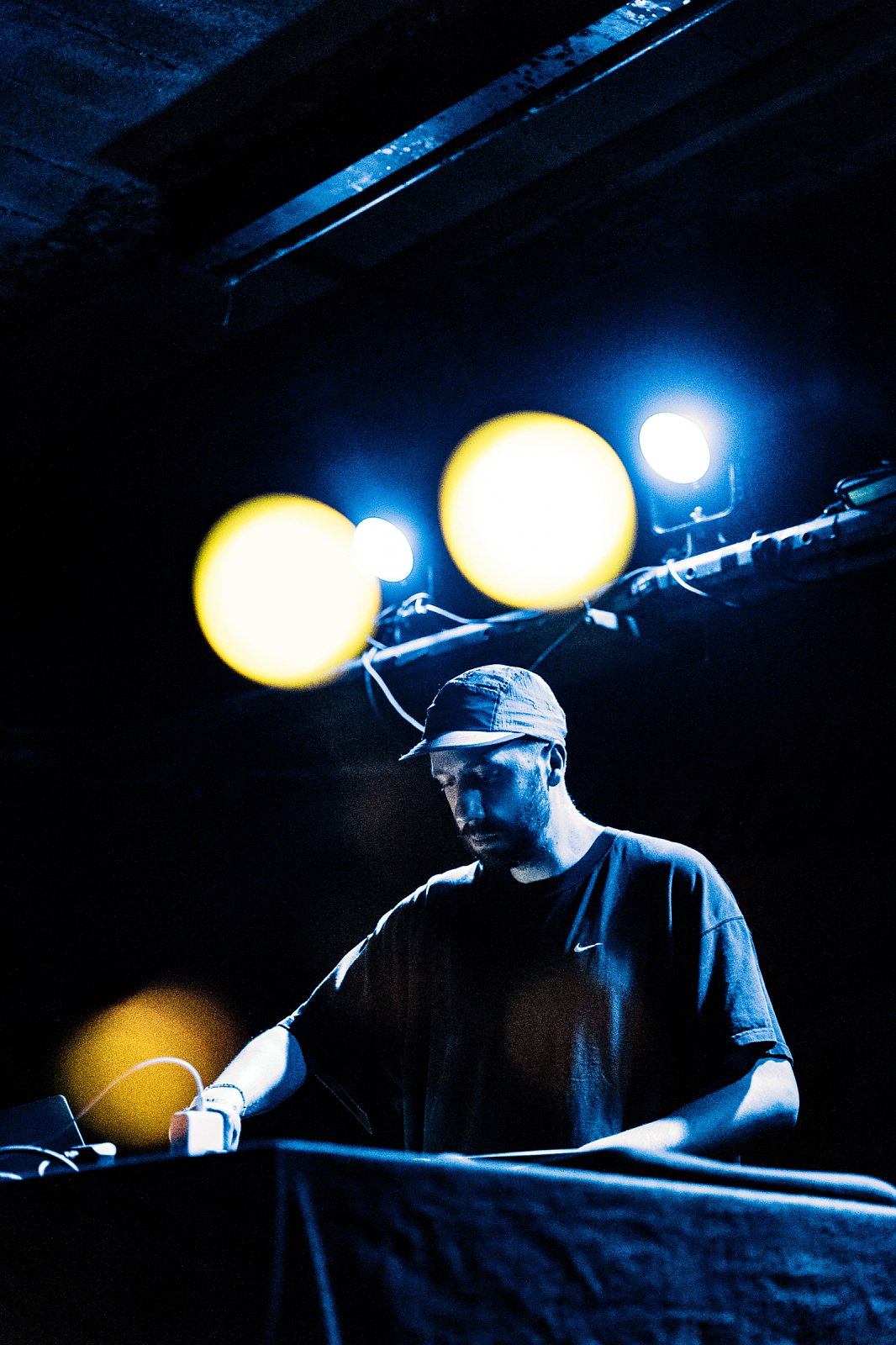 Gold Panda · photo 1