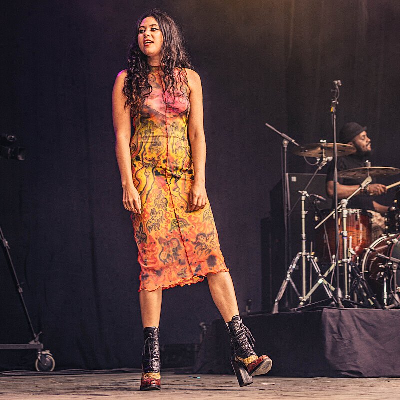 Eliza at Cactusfestival 2019
