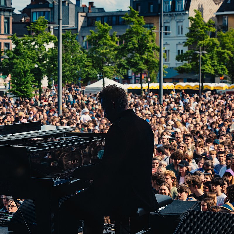 Ikraaan at 505-Concerten voor menselijkheid