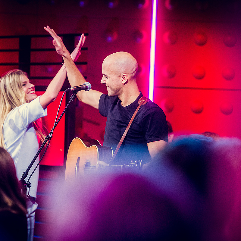 Milow & Emma Bale