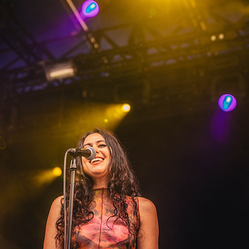 Eliza at Cactusfestival 2019