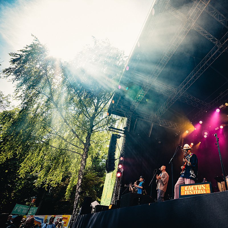 Minyo Crusades at Cactusfestival 2025