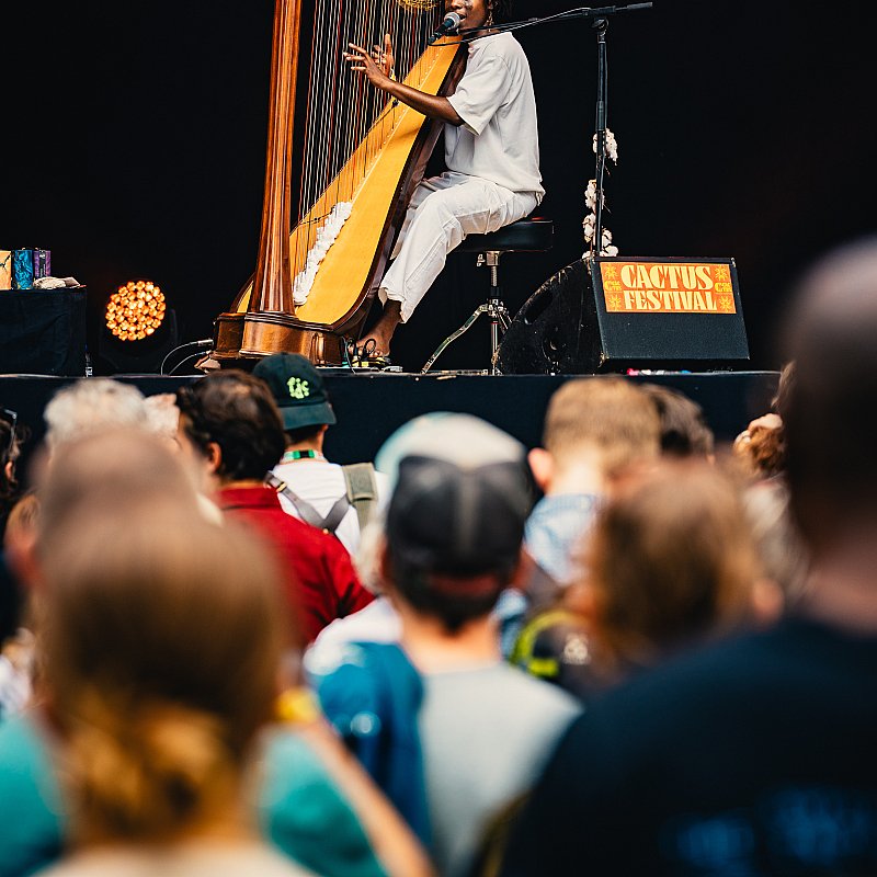 Sophye Soliveau at Cactusfestival 2025