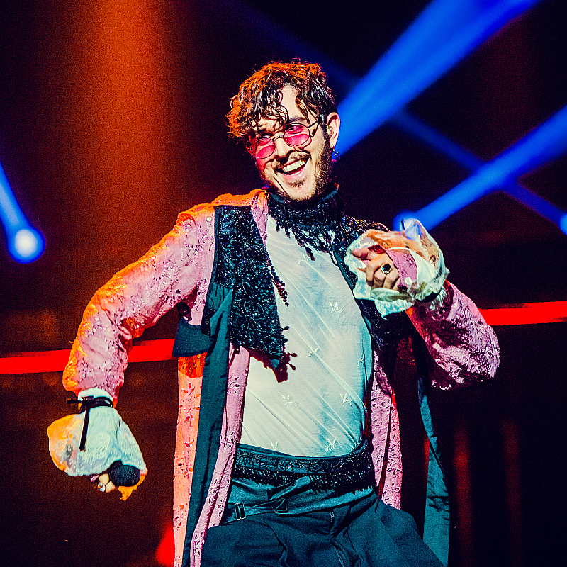 Oscar & The Wolf
