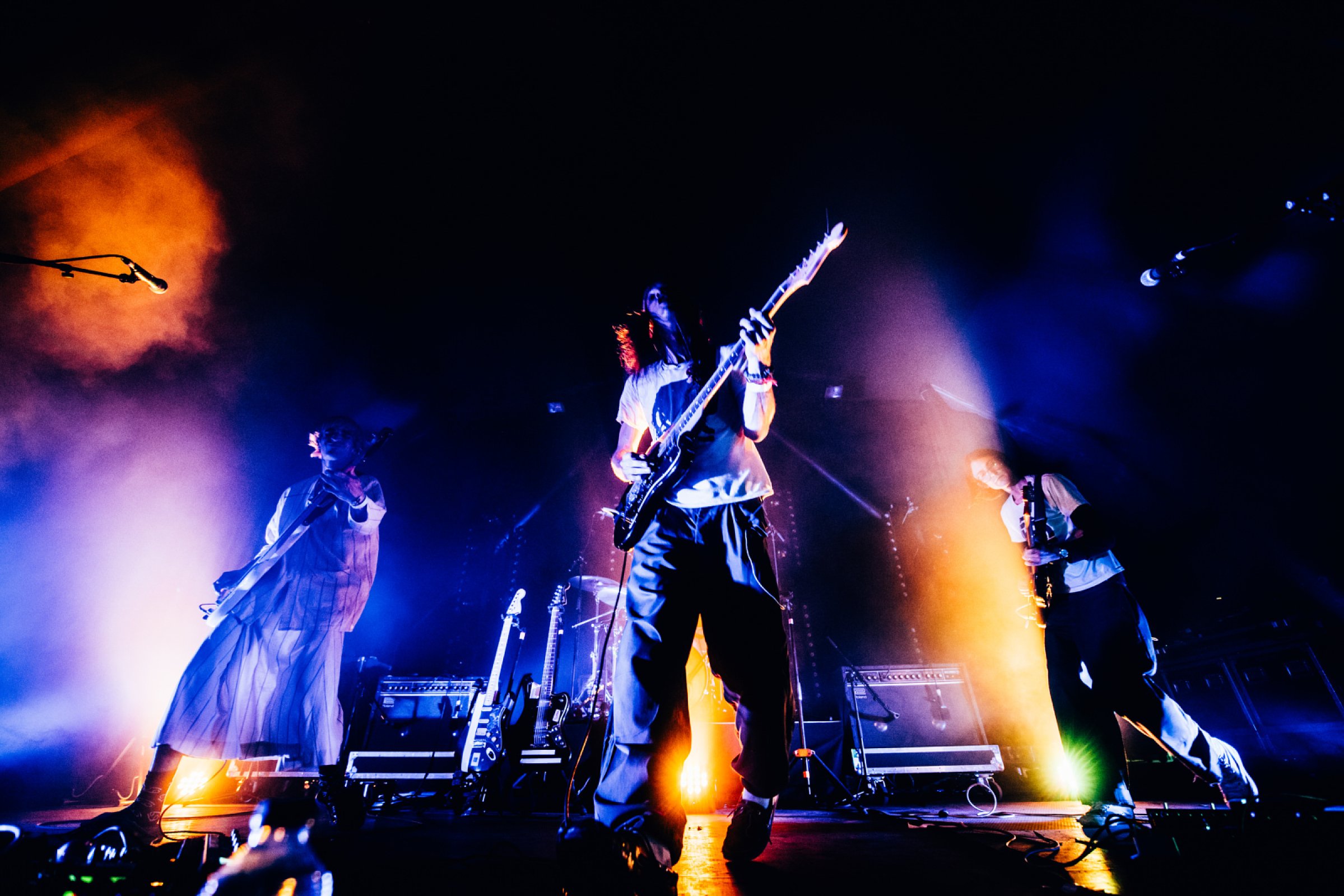 DIIV · photo 1