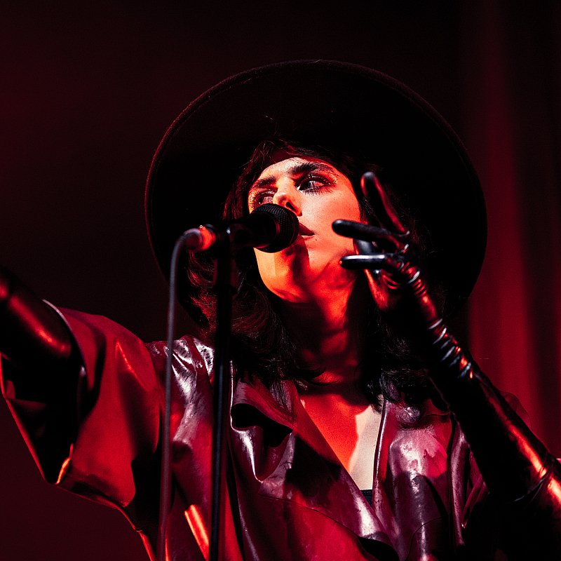 Sylvie Kreusch at viernulvier