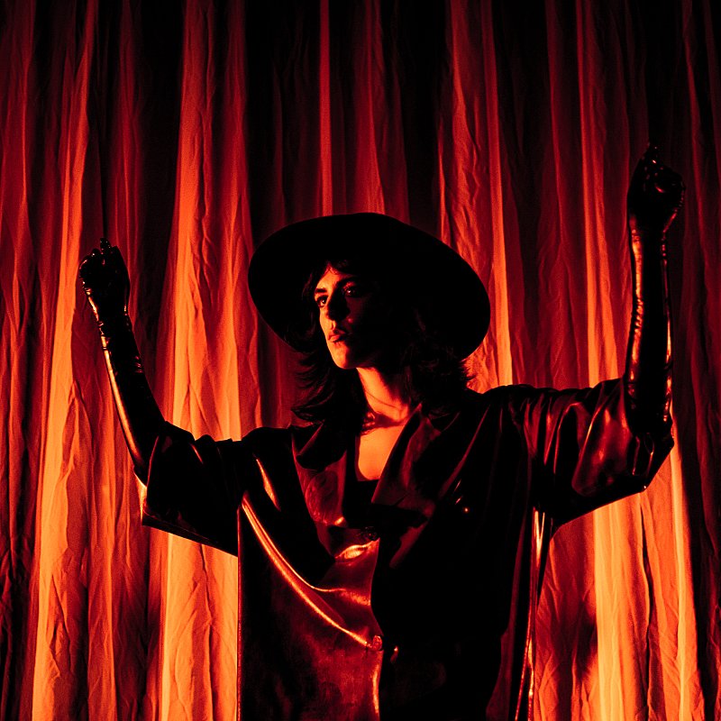 Sylvie Kreusch at viernulvier