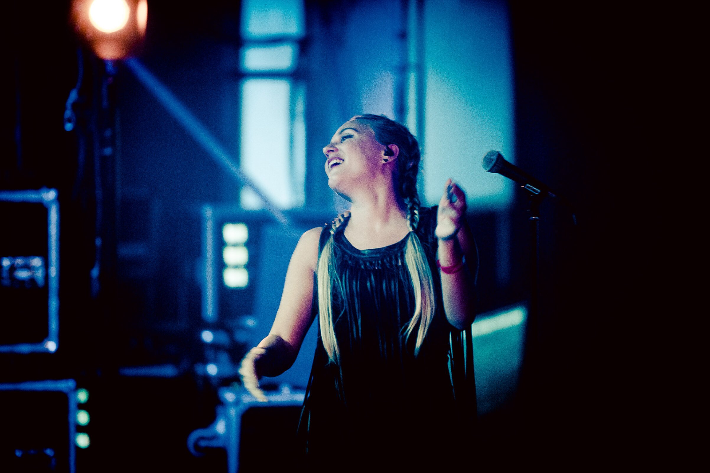 Billie · photo 1
