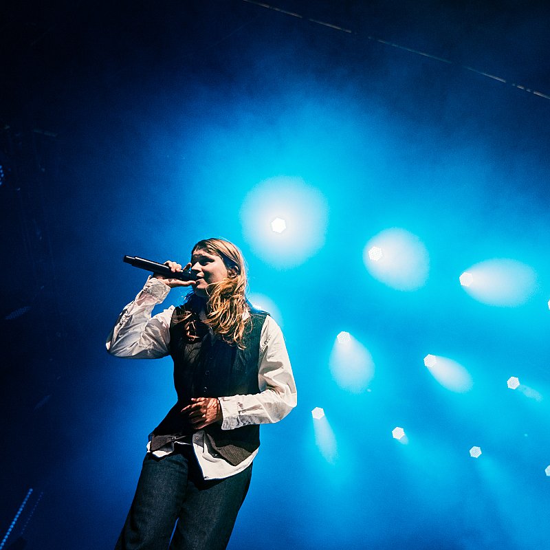 girl in red at Pukkelpop 2023
