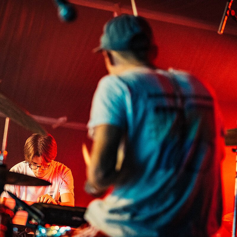 EigenZweetStinkt at DOK