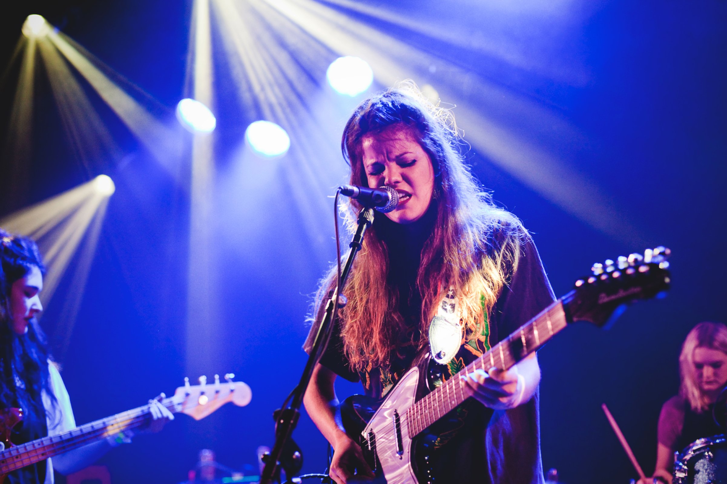 Hinds · photo 1