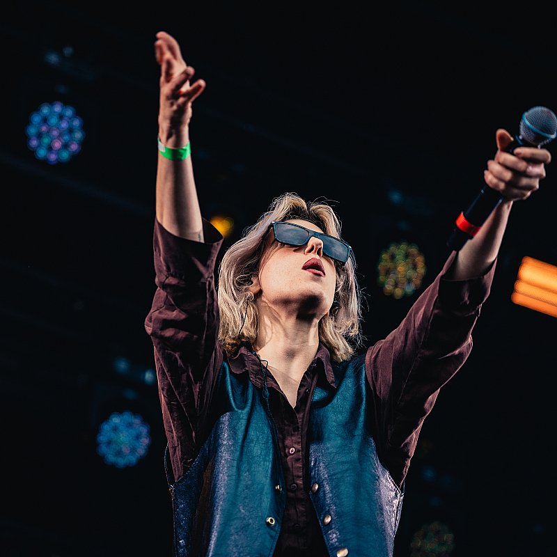 Sylvie Kreusch at 505-Concerten voor menselijkheid