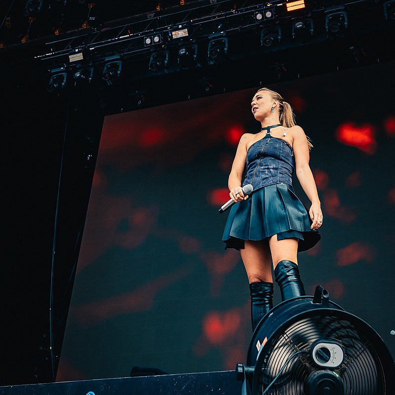Becky Hill at Pukkelpop 2024