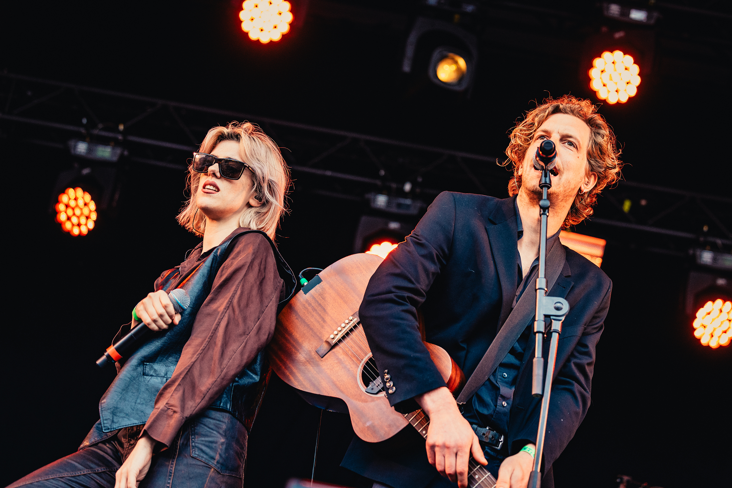 Warhaus at 505-Concerten voor menselijkheid