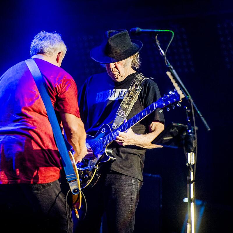 Neil Young & Crazy Horse