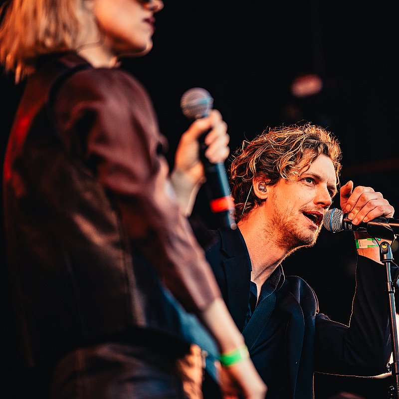Warhaus at 505-Concerten voor menselijkheid