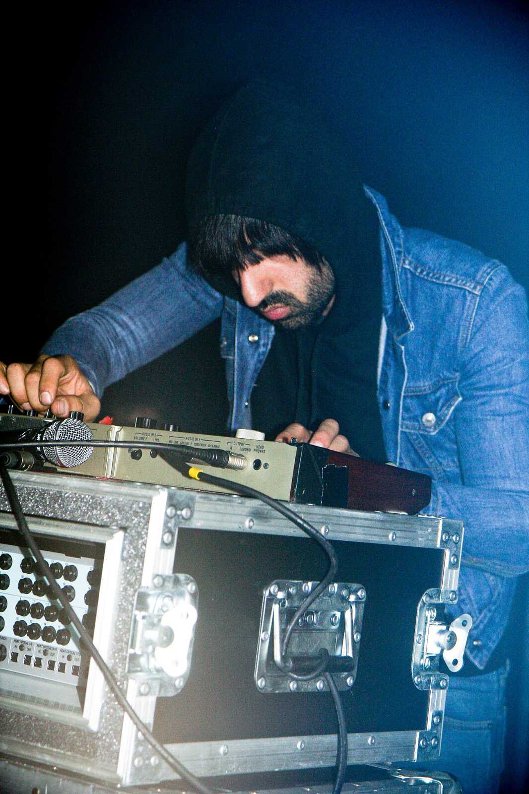 Crystal Castles · photo 1