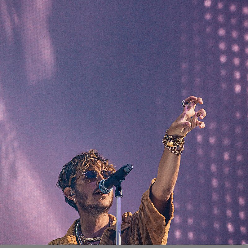 Oscar & The Wolf at Cactusfestival 2019